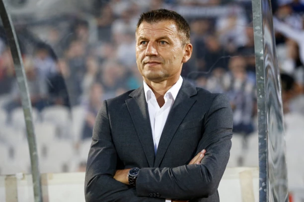 GROM IZ VEDRA NEBA: Miroslav Đukić ponovo na klupi nacionalnog tima?