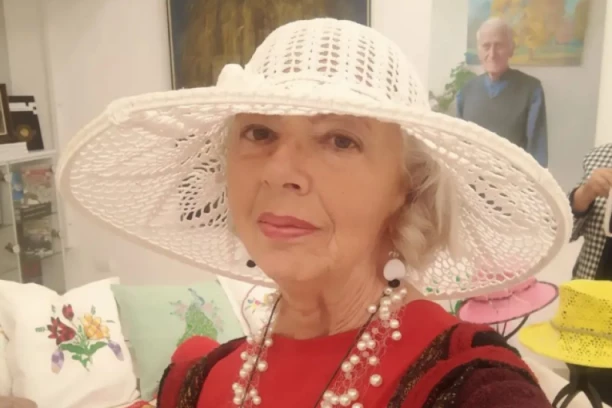 MAJA VOLK VEĆ KUPILA GROBNO MESTO: Morbidnim potezom šokirala javnost - evo šta piše na spomeniku!