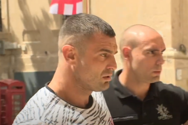 OTKRIVENO ko je Srbin koji je NAPRAVIO HAOS MALTEŠKOJ POLICIJI (VIDEO)