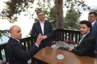 Vučić sa liderima regiona uz predivan pogled - razgovor o budućnosti Balkana (FOTO)