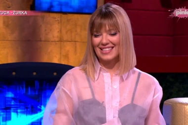 Kija Kockar NE ŽELI DA ZABORAVITE koliko je zgodna: Mnogi bi voleli da su baš na ovoj plaži (FOTO)