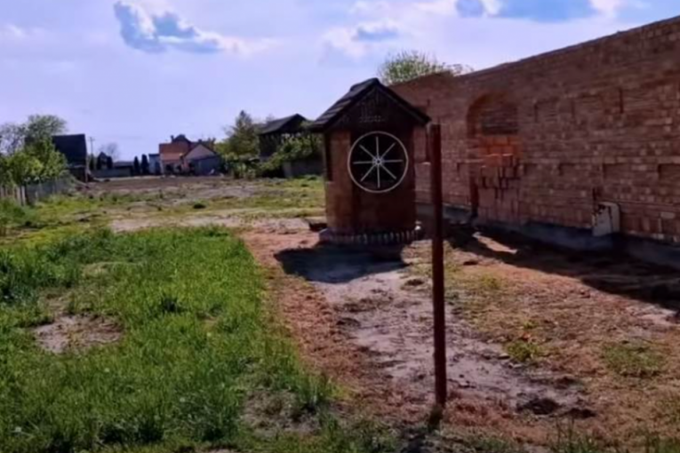 Luna Đogani i Marko Miljković imanje Mramorak