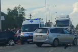 SAOBRAĆAJKA U PADINJAKU: Sudar dva automobila, povređeni hitno prebačeni na Urgentni (VIDEO)