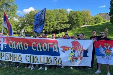 SERBS ATTACKED! Swedish fans assault a marching parde of "Eagles" supporters, and then fled the scene! (VIDEO)