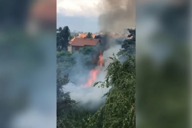 ŠTA SE DEŠAVA? Maturanti izazvali požar u osnovnoj školi? (VIDEO)