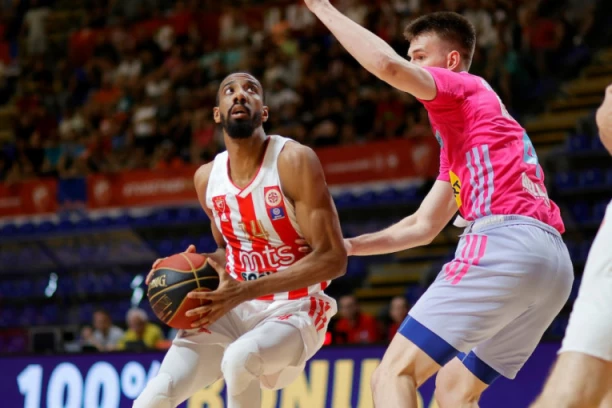 OGROMAN PROBLEM ZA ZVEZDU: Radonjić zabrinuo navijače!