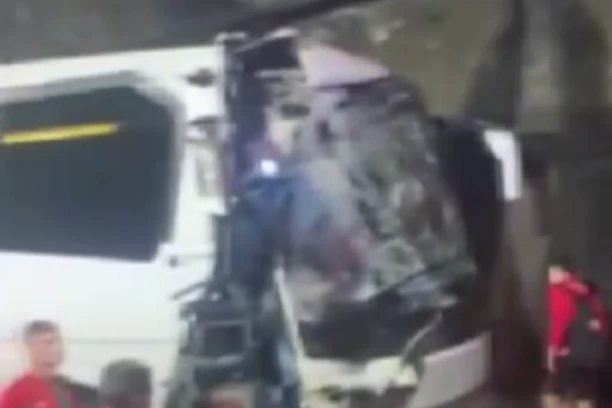 Horor u Tbilisiju: Teška saobraćajna nesreća fudbalera Bugarske! (VIDEO)