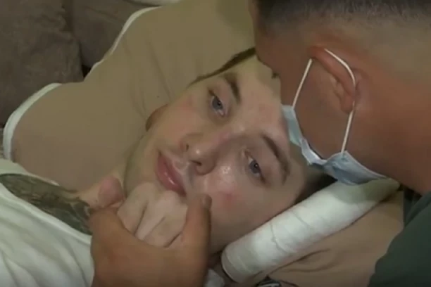 Denis je čudo iz Svilajnca! Probudio se iz kome posle 10 meseci, a prve reči su mu bile: Može palačinke?