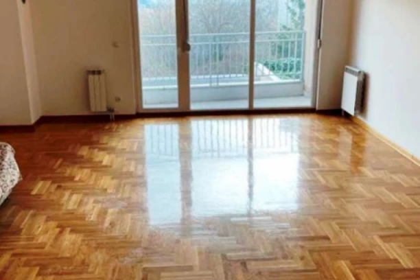 Podivljale cene nekretnina! Studentima nude sobe od 7 kvadrata za 150 evra! Kirije će u narednom periodu još skakati!