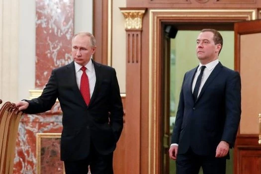 MEDVEDEV POSLE POVLAČENJA IZ HERSONA UPUTIO BRUTALNU PRETNJU: Još nismo iskoristili sav arsenal, SVE IMA SVOJE VREME!