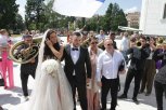 Estrada se sjatila kod Đanija! Na svadbi LUDNICA, EVRI lete na sve strane, Seka na KOLENIMA i u transu! (FOTO/VIDEO)