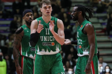 Totalna histerija Grobara na Tviteru: Navijači Partizana POLUDELI za Hezonjom, prave montaže, pesme i zovu Hrvata u voljeni klub! (FOTO)