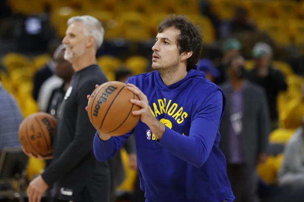 Bjelica postao četvrti srpski košarkaš sa NBA prstenom!