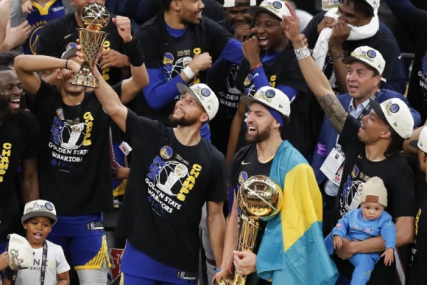NIKOLA JOKIĆ U NEVERICI! Denver spremio najveće pojačanje u poslednjih nekoliko godina!