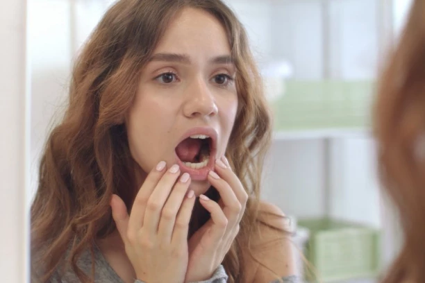 SIMPTOM RAKA USNE DUPLJE KOJI MOŽETE DA ČUJETE: Ukoliko primetite i ova tri, odmah idite na pregled!