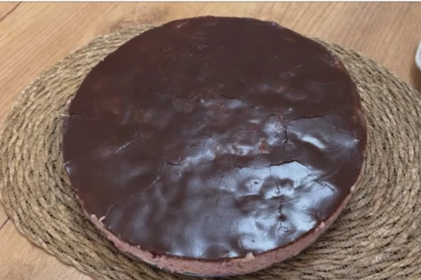 NAJBRŽA TORTA NA SVETU: Jafa torta!