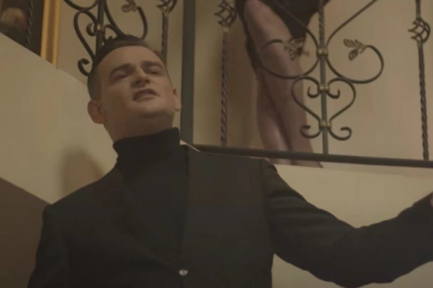 Partnerka UBIJENOG Envera priznala da je TRUDNA: Sama živim, drugo dete na putu!