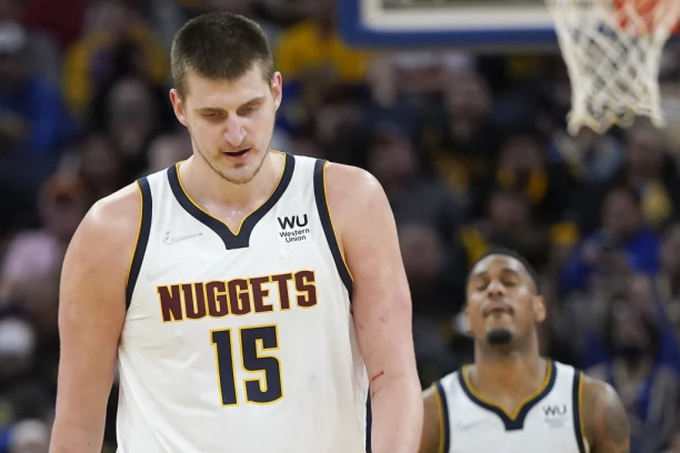 SUROVO PRIZNANJE: Zbog klađenje navijači mi dobacuju!