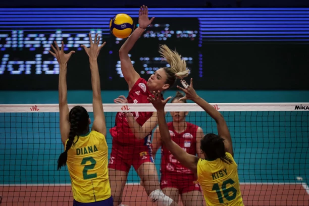 SRBIJA JE PRVAK SVETA! Odbojkašice RAZNELE Brazil u velikom finalu!