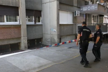 "On je pao, on je pao"! Majka dečaka (3)  koji je pao sa SEDMOG sprata i poginuo ČUPALA KOSU! Baka izgovorila rečenicu od koje su svi zaledili!?