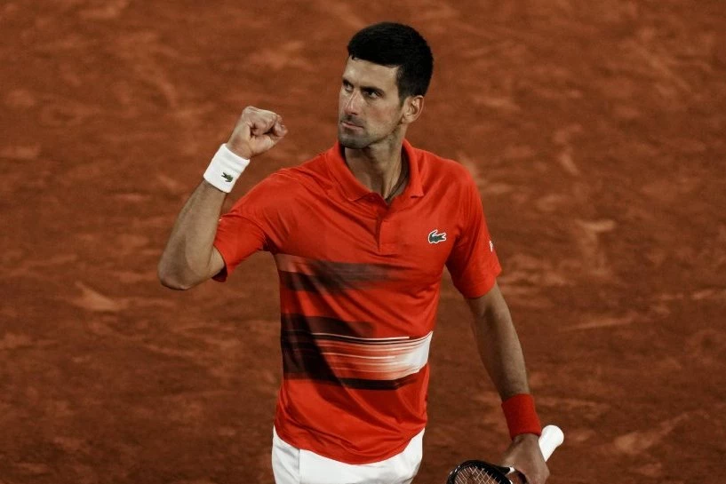 EVO KAKO IZGLEDA KADA NAJBOLJI PODRŽAVA NAJBOLJEG: Novak Đoković čestitao Mesiju rođendan na interesantan način! (FOTO)