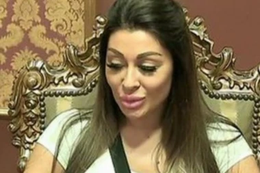 DA LI SE SEĆATE ZORICE DUKIĆ? Bivšeg je ŠAMARALA na televiziji sa nacionalnom frekvencijom, a danas izgleda neprepoznatljivo! (FOTO)