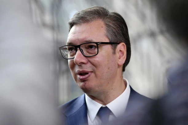 PREDSEDNIK VUČIĆ O NAJVAŽNIJIM TEMAMA! Večeras specijalno govori o predstojećoj zimi i merama koje Srbija preduzima!