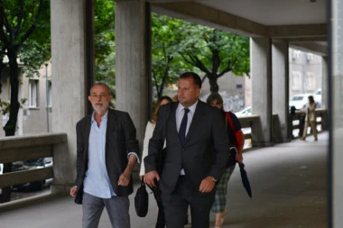 SKANDAL NA SUĐENJU MIKI ALEKSIĆU! Sudija mu izbacio advokata zbog OVOGA!