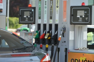 OVO SU NOVE CENE GORIVA: Benzin poskupeo, dizel jeftiniji