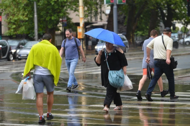 STIŽE HLADNI FRONT ZA SAM KRAJ AVGUSTA! Temperatura u naglom padu i do 15 stepeni - objavljena najnovija prognoza