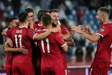 FIFA objavila fotku sa novim dresom Srbije na Mundijalu u Kataru?