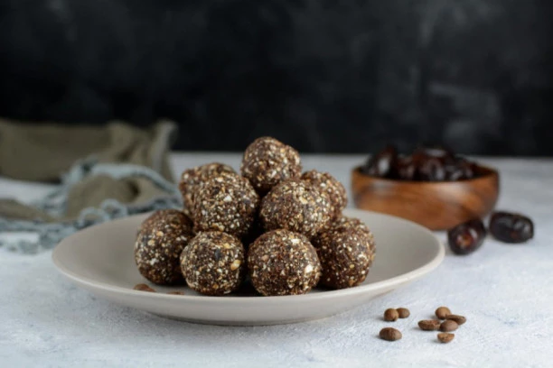 Spremite ukusne kuglice od KAFE! Brz slatkiš za letnje vrućine!