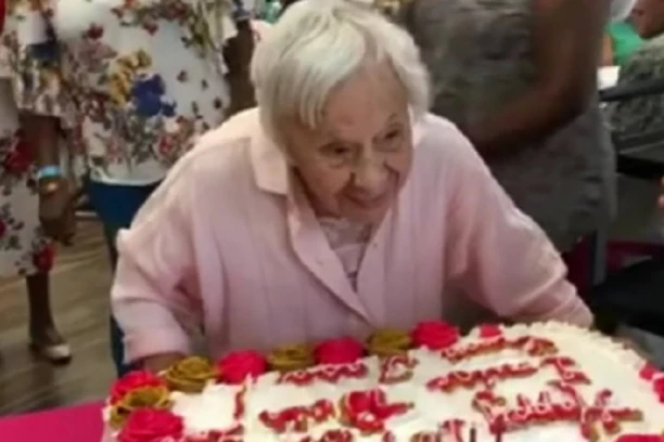 OTKRILA TAJNU DUGOVEČNOSTI! Njujorčanka je oduvala 107 svećica i IZJAVOM ŠOKIRALA SVET!