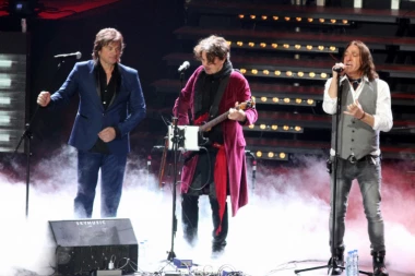 Bijelo dugme 14. februara u Temišvaru: Turneja "Doživeti stotu"