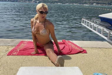 SE*SI trening i poze Jovane Jeremić zapalile Crnu Goru! Voditeljka pokazala mišiće iz svakog ugla: Imam bolju GUZU od Sandre Afrike! (VIDEO)