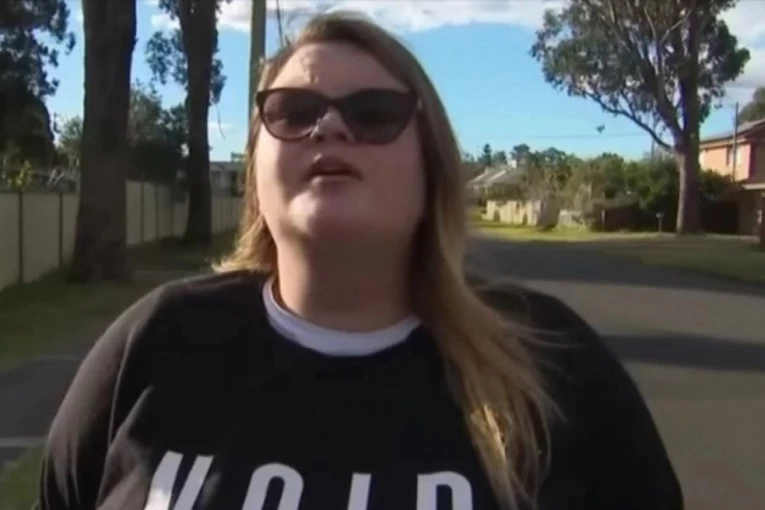 OTAC MULTIMILIONER JOJ JE OSTAVIO 12 MILIONA DOLARA i VILU! Ona živi od socijalne pomoći jer ne može da ISPUNI JEDAN USLOV, a svi misle da je samo LENJA!