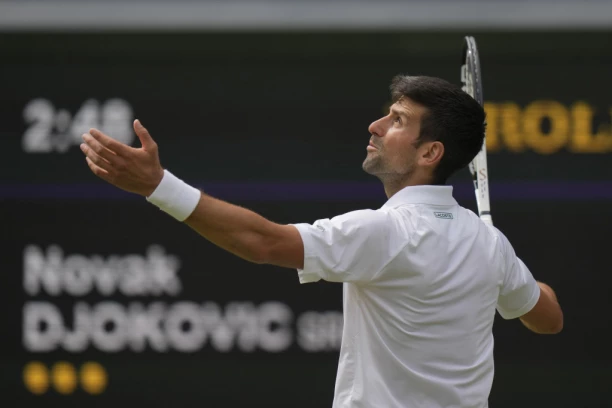 Uputio je jasnu poruku: Novak Đoković pred nastavak Vimldona izrekao samo jednu reč - svima je sve jasno!