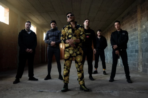 POČINJE DRUGA SEZONA "KLANA": Šok i Paša se bahate DO DASKE!