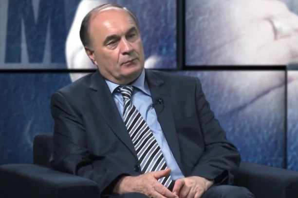 AKO STE PUŠAČ OVE VRUĆINE ĆE VAS UPROPASTITI:  Koža će vam dobiti žuto-sivu boju, ovo se RASPADA U VAMA na visokim temperaturama