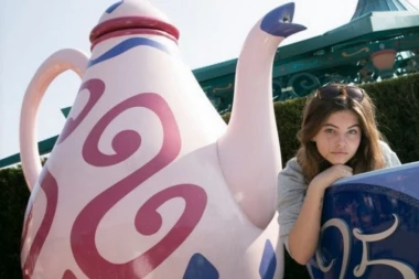 TRAGIČNA PRIČA NAJLEPŠE DEVOJČICE NA PLANETI! Postala je poznata preko noći, a onda je njena majka uradila nešto, ne sanjajući šta joj čini