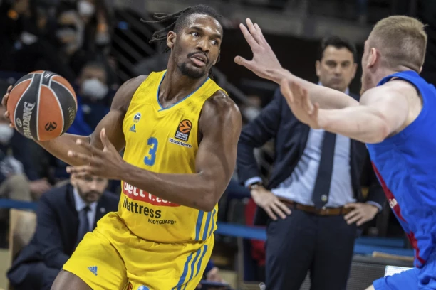 STIŽE POJAČANJE ZA PARTIZAN PRED VEČITI DERBI?! Poznati DETALJI ugovora!