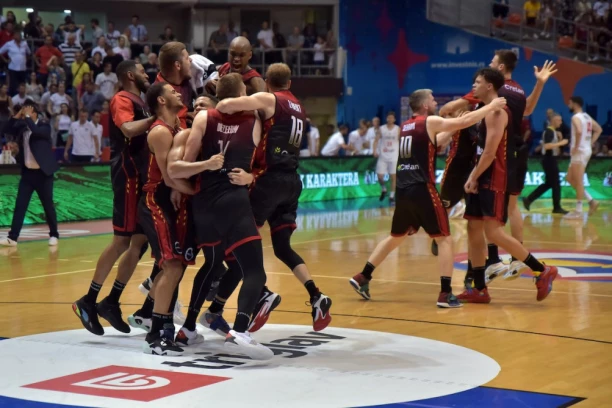 Da li ste primetili taj detalj? Selektor Belgije otkrio šta je bio ključ pobede nad Srbijom!