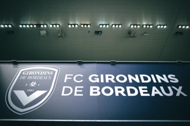 Delije se zadovoljno smeškaju: Zvezdin dželat tone sve niže - krenuće iz amaterskog ranga?