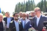 ZAVRŠENA POSETA MORAVIČKOM OKRUGU! Vučić na prezentaciji projekta razvoja turizma na Goliji: Ovde je veličanstveno (VIDEO)