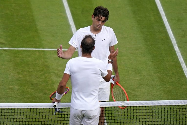 Pala je nikada jača prozivka: Italijanski teniser optužio Nadala da lažira povredu!