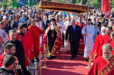 Marković dobio najviše odlikovanje Eparhije šumadijske: TREĆE PRIZNANJE ZA PALMU OD SPC!