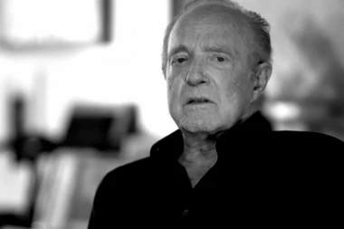 SMRT ZVEZDE KULTNOG FILMA "KUM" RASTUŽILA HOLIVUD : Tihi odlazak  Sonija Korleonea