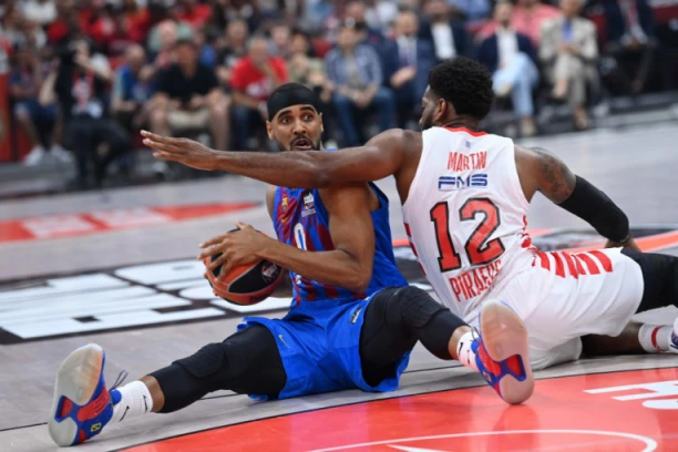 Sve je gotovo: Hasan Martin je novi košarkaš Crvene zvezde!