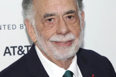 RASPRODAJE IMOVINU NAKON NEZAPAMĆENOG DEBAKLA NAJNOVIJEG OSTVARENJA! Da li je ovo KRAJ FILMSKE LEGENDE?