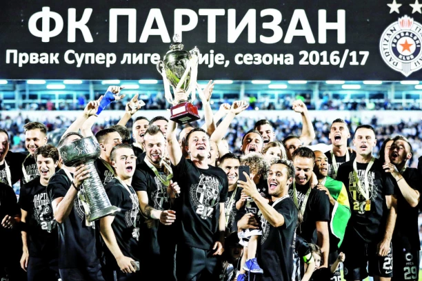 ČEKAJUĆI TITULU OTIŠLI U PENZIJU - Partizanove legende ostale praznih šaka!